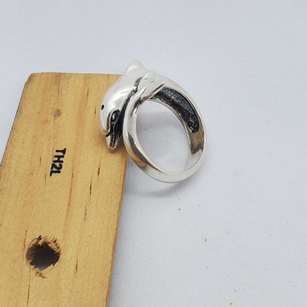 Size 7 Sterling Silver Dolphin Ring 925